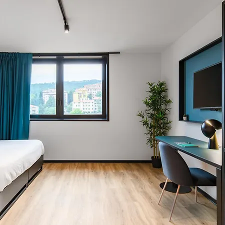 Cx Giulia ホテル トリエステ